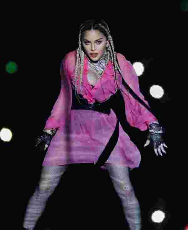 Madonna nın gittiği boks maçında izdiham oldu #2