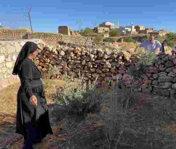 Midyatlı rahibe, 36 yıl sonra göç ettiği köyüne geri döndü