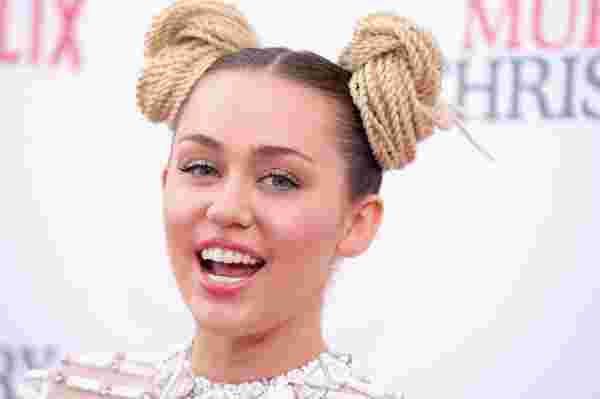 Miley Cyrus: Ufolar tarafından kovalandım #2