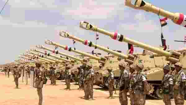 Mısır'da darbeci Sisi yönetimi, Libya sınırında geniş çaplı askeri tatbikat başlattı