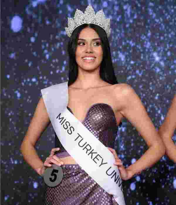 Miss Turkey 2022 birincisi Nursena Say oldu #5