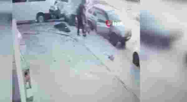 Ankarada 2 otomobil kafa kafaya çarpıştı: 1 yaralı