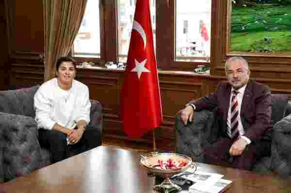 Olimpiyat şampiyonu, Vali Sonel ve Başkan Güler'i ziyaret etti