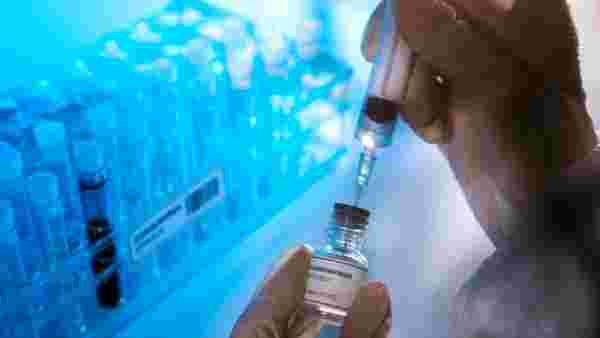 Oxford Üniversitesi'nin koronavirüs aşısı Eylül'e kadar 30 milyon doz üretilebilir