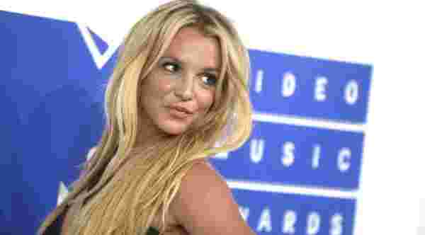 Özgürlüğü için gün sayan Britney Spears'tan çıplak paylaşım