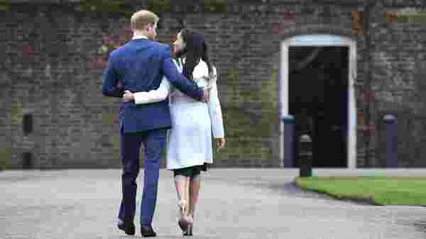 Prens Harry ve Meghan Markle Kraliyet ten çıkarılabilir iddiası #2