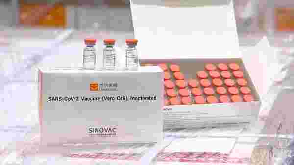 Covid-19 Aşısı Sağlık Bakanlığı depolarına geldi