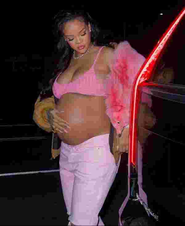 Rihanna anne oldu #6