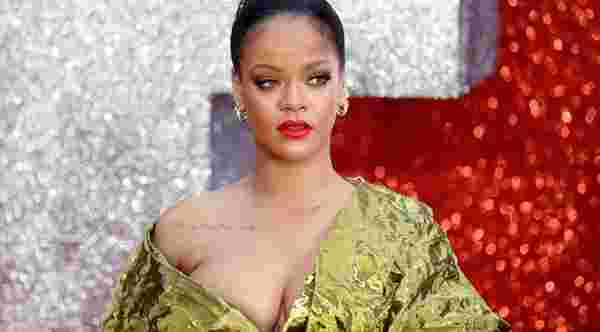 Rihanna’dan Beyrut için bağış çağrısı
