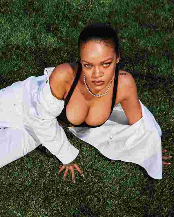 Rihanna’nın çöp atarken çekilen pozları olay oldu #2