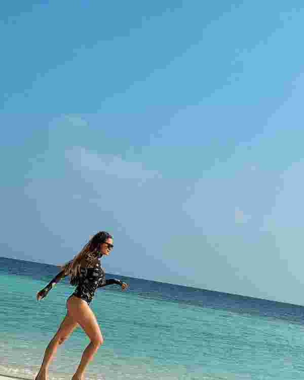 Serenay Sarıkaya Maldivler’de tatiline devam ediyor #1