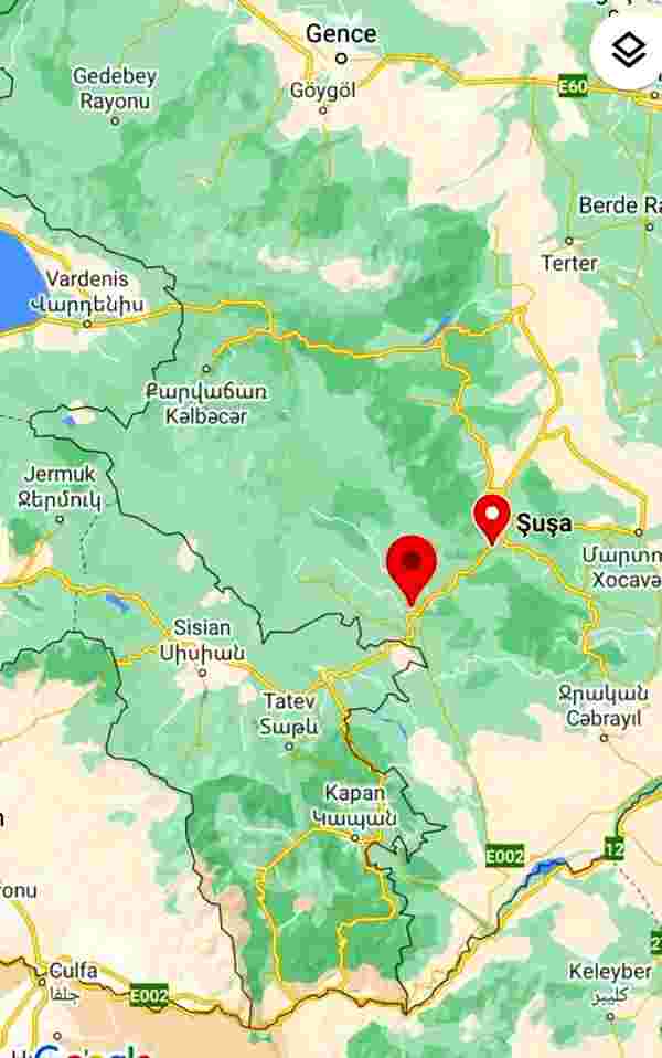 Sivillerin bölgeden çıkmasını engellemek isteyen Ermenistan, Laçın-Şuşa yolunu kapattı