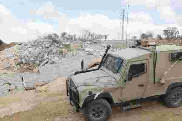 Son dakika haber: İsrail askerleri Batı Şeria'da Filistinlilere ait iki evi yıktı