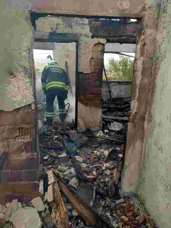 Tekirdağ'da kardeşlerin evleri yandı