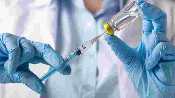 Bilim Kurulu Üyesi Kara: Aşı takvimindeki değişiklikte corona etkisi yok