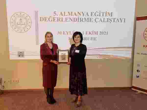 Türkiye'nin Almanya'daki eğitim ataşeleri değerlendirme çalıştayında bir araya geldi