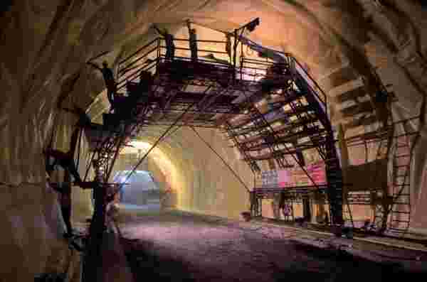 Yeni Zigana Tüneli'nde kazı işlemlerinin yüzde 94'ü tamamlandı