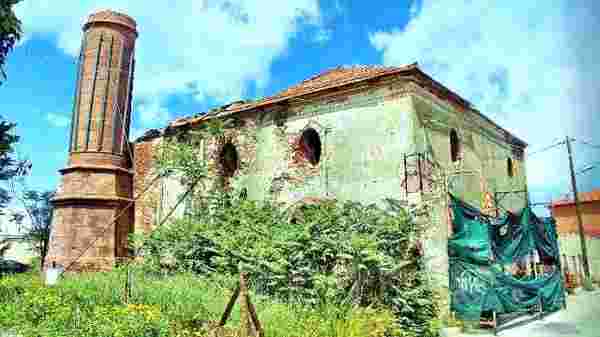 Yunan validen Ayasofya misillemesi: Midilli'deki Valide Camii restorasyonu durdurulsun