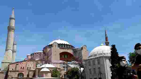 Yunanistan'dan bir küstah hamle daha! Türkiye'yi Ayasofya konusunda UNESCO'ya şikayet etti