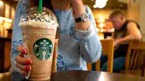 Zarar açıklayan Starbucks'ın cirosu yüzde 38,1 azaldı