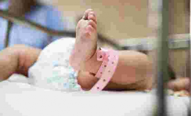 2 Aylık Bebek Koronavirüsten Hayatını Kaybetti