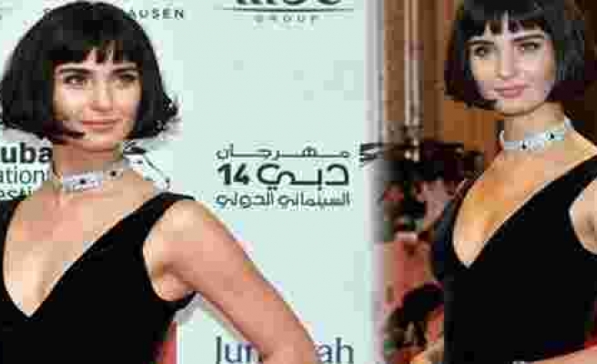 Tuba Büyüküstün Dubai Film Festivali'ne katıldı