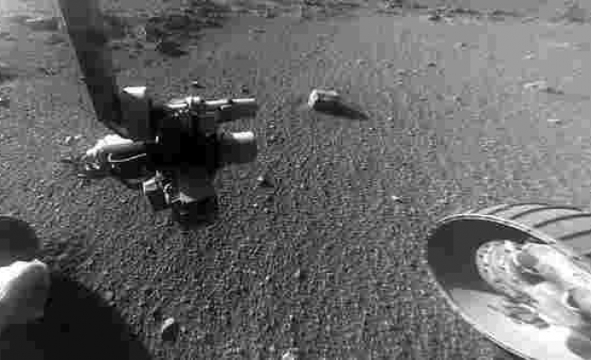 Mars yüzeyinde ilginç oluşumlar