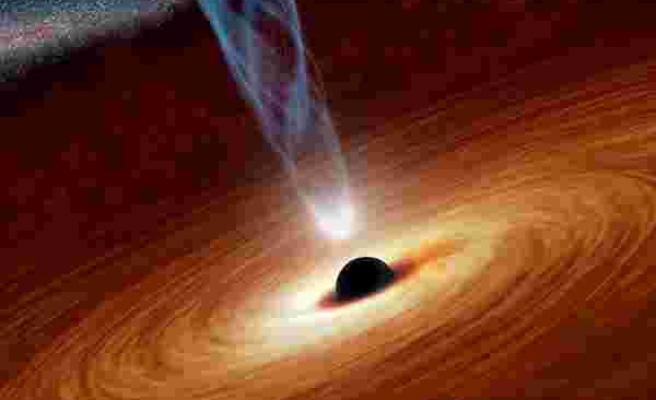 Güneşin 20 kat büyüklüğünde kara delik keşfedildi
