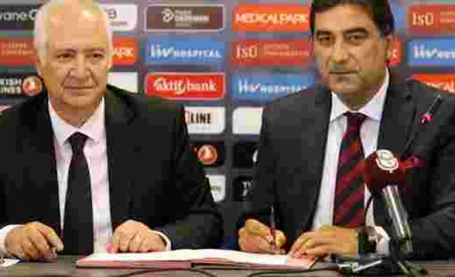 Trabzonspor Ünal Karaman ile 1 yıllık sözleşme imzaladı