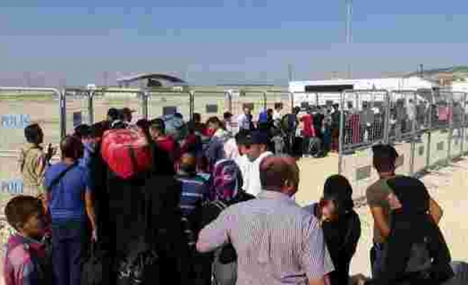 Bayram için ülkesine giden Suriyelilerin sayısı 40 bini aştı