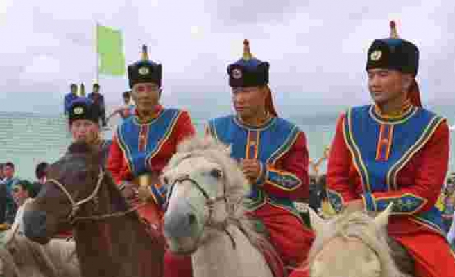 Moğolistan'da İnsanların Yaşayış Biçimlerini Aktaran 7 Gerçek Fotoğraf