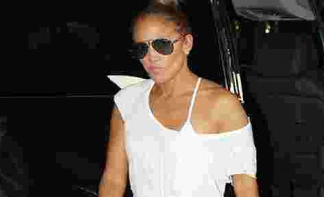 49'luk bomba Jennifer Lopez!