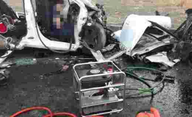 Erzincanda katliam gibi kaza: 7 ölü, 3 yaralı