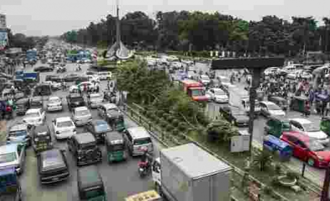 Trafik kuralının olmadığı ülke Bangladeş