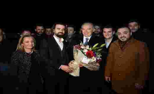 Başkan Uysal:'CHP'liler, AK Parti gelsin diye dua ediyor'