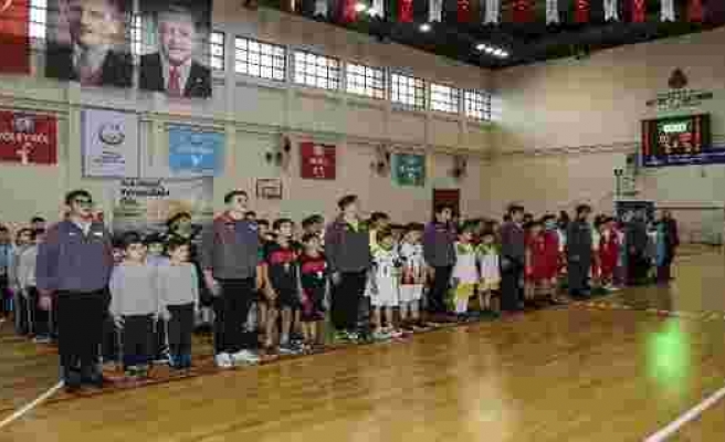Beykoz'da okullar arası hentbol ligi müsabakaları başladı