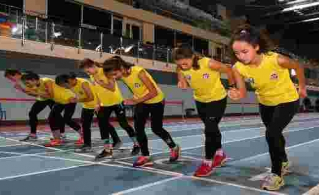 Eyüpsultanlı gençler Olimpiyatlara hazırlanıyor