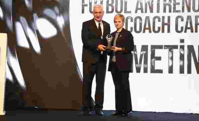 FIFEX Futbol Endüstrisi Ödülleri sahiplerini buldu