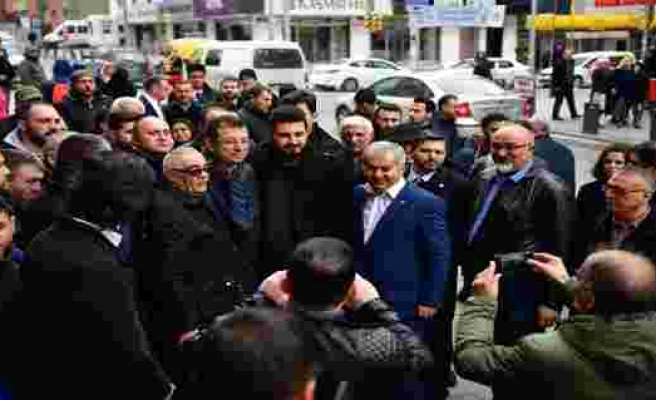 İBB Başkan Adayı İmamoğlu'ndan CHP'deki istifa tartışmalarına ilişkin açıklama