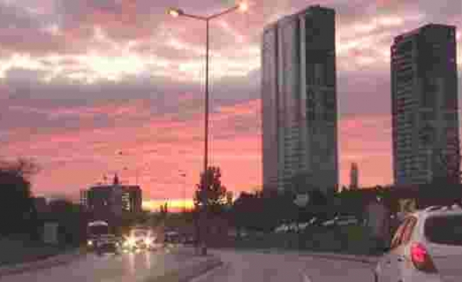 İstanbul'da günbatımı kartpostallık görüntüler oluşturdu