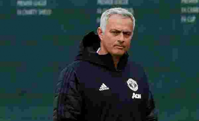 Jose Mourinho: Üç kulüpten teklif aldım