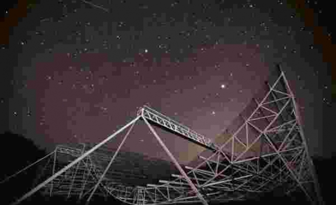 Kaynağı Bilinmiyor: Uzayın 1,5 Milyar Işık Yılı Uzaklığından Gelen Radyo Sinyalli Tespit Edildi