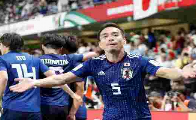 Nagatomo'lu Japonya Asya Kupası'nda finalde