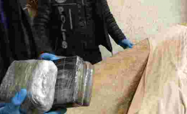(Özel) İstanbul'da narkotik operasyonunda 3 kilogram kokain ele geçirildi