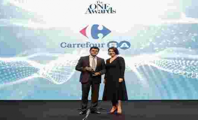 The ONE Awards'den CarrefourSA'ya 'Yılın İtibarlısı' Ödülü