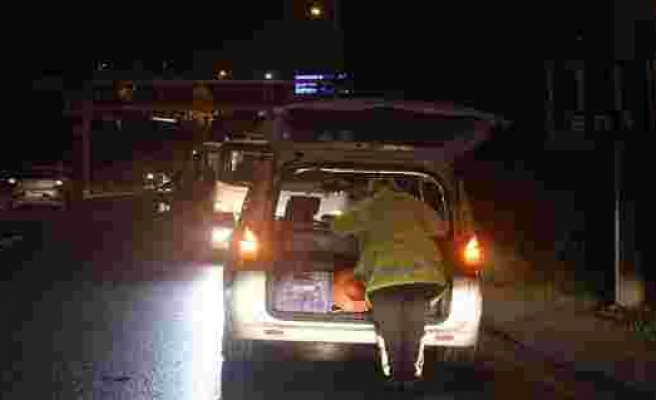 Üsküdar'da otomobil bariyerlere çarptı; 1 yaralı