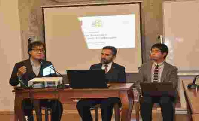İbn Haldun Üniversitesi'nde hadisler tartışıldı