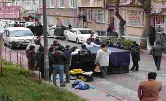 Kadıköy'de çöp konteynerinde kadın bacakları bulundu