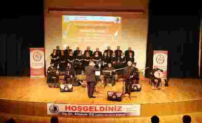 Kartal'da Türk Halk Müziği ezgileri yankılandı