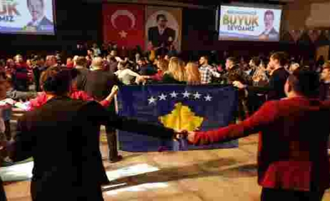 Kosova'nın Bağımsızlığına görkemli kutlama